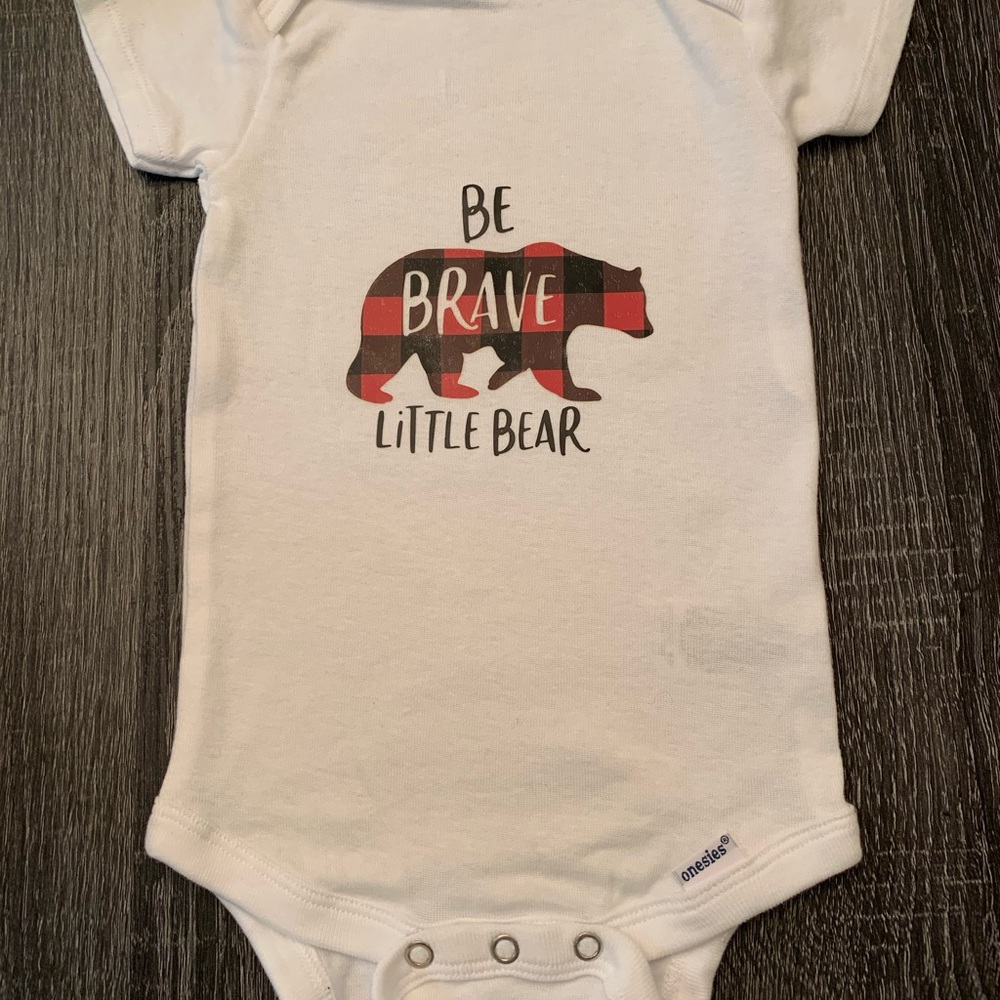 Be brave little bear unisex onesie